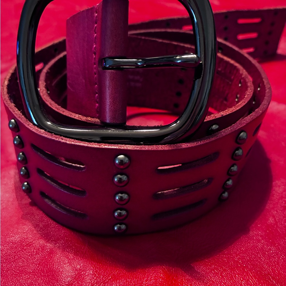 Danier Burgundy Leather Belt with Black Buckle
